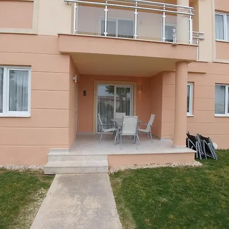 2 Kisilik Cocuk Havuzlu Ve Aquaparkli Daire, Aydin Kusadasi-awz144 Lejlighed Soke