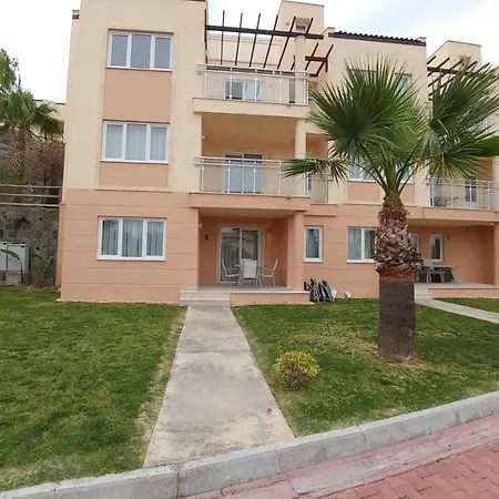 2 Kisilik Cocuk Havuzlu Ve Aquaparkli Daire, Aydin Kusadasi-awz144 * Soke