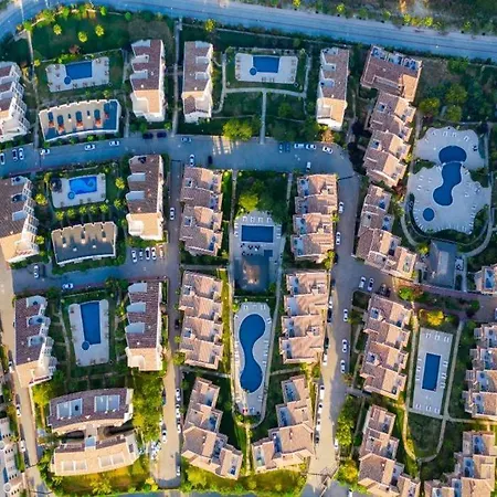 2 Kisilik Cocuk Havuzlu Ve Aquaparkli Daire, Aydin Kusadasi-awz144 * Soke