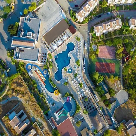아파트 2 Kisilik Cocuk Havuzlu Ve Aquaparkli Daire, Aydin Kusadasi-awz144 *
